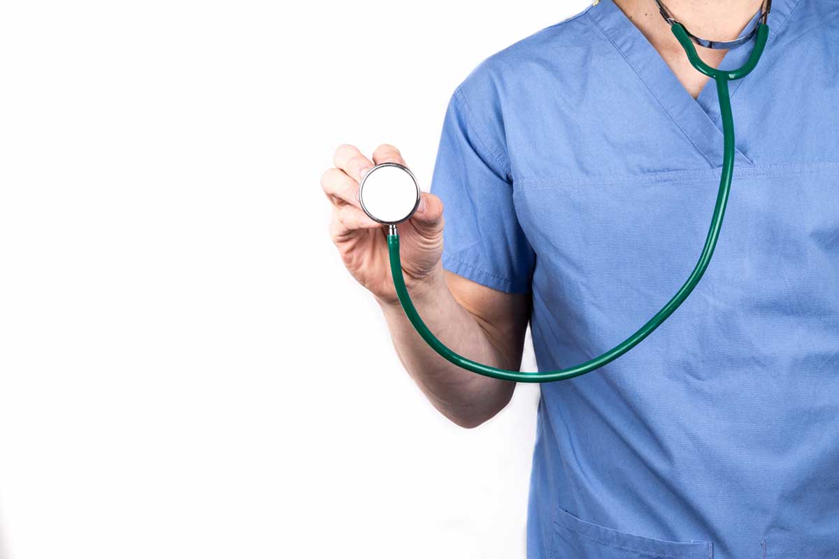nurse-holding-stethoscope